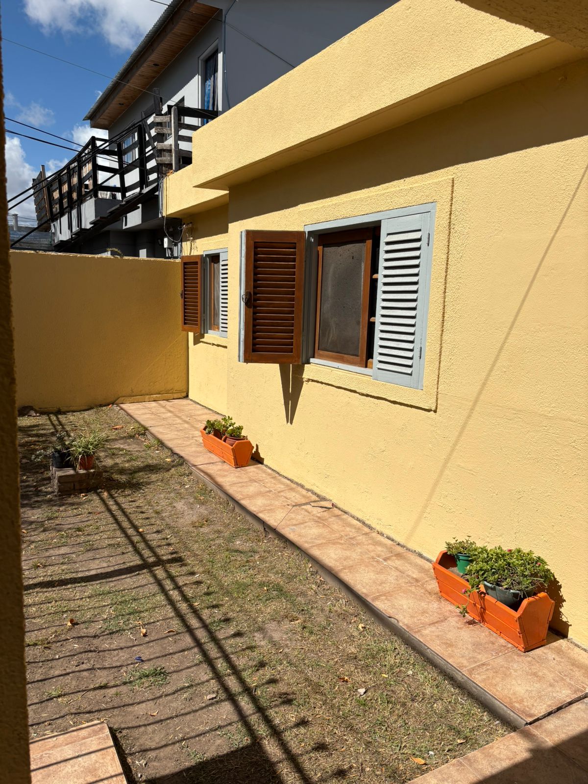 Casa en 16 e/ 526 y 527